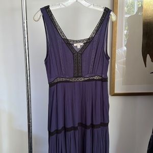 Beautiful deep purple midi dress with black lace detail, M by Ella Moss